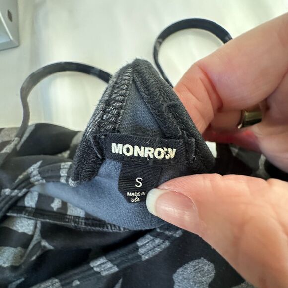 Monroe Black & Gray Camo Print Spaghetti Strap Scoop Racer T-back Sports Bra S - Picture 6 of 11